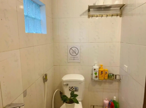 Wooden House 38 Hang Cot - 5' to HoanKiem Lake & Al Noor Mosque