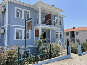 Parli Hotel