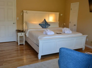 Salish Bed & Breakfast and Spa