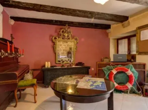 Stranger Tides Hostel