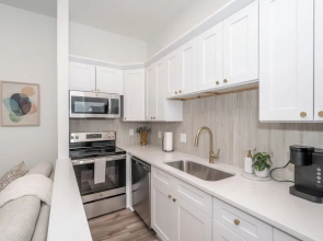 Covington Charm Suites