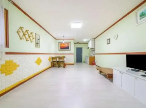 Yangyang Seorakdaemunteo Pension