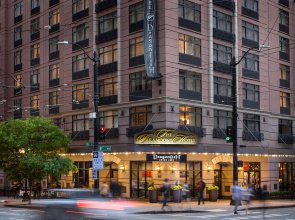 The Paramount Hotel