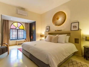 "LE 21", EXCLUSIVE DUPLEX 400m from Jemaa el Fna - JACUZZI - HAMMAM - NETFLIX - HIGH-SPEED WIFI