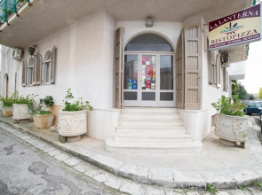 La Lanterna