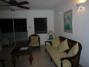 1 Bed Apartment/Condo