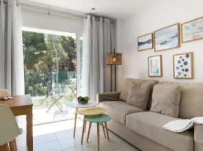 Sea apartment 1A with pool , 150 meters Canyamel Beach