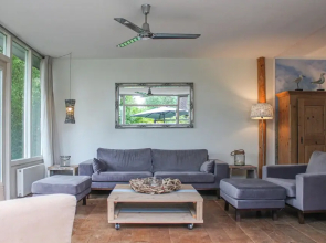 Amazing Home in Bruinisse With 2 Bedrooms, Sauna and Wifi