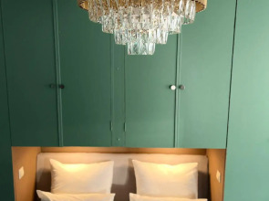 Uragan Apart (Ураган Апарт) на улице Большая Якиманка 52