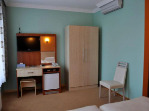 Hotel Prestige