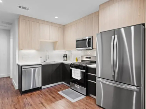 Upstay Newly Renovated Modern Apartment Near Soco