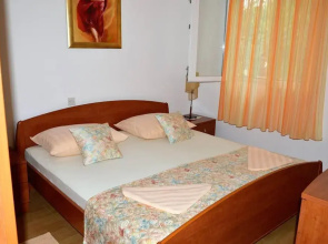 Remarkable 1-bed Apartment in Marina