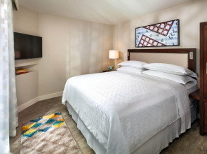 Sheraton Kauai Resort Villas