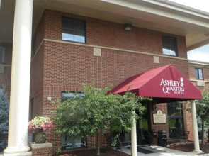 Ashley Quarters Hotel Cincinnati Airport