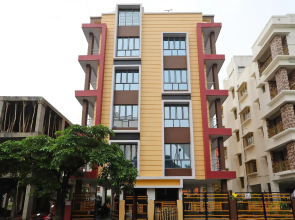 OYO 9811 Stay Inn Newtown