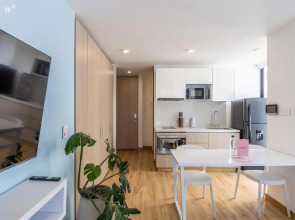 w Authentic Loft in Santa Ana