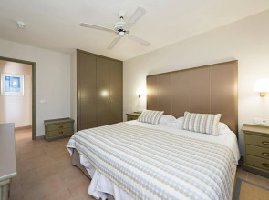 Отель HD Parque Cristóbal Gran Canaria