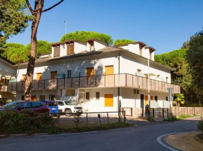 Comfy Accommodation With Balcony