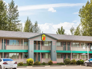 Quesnel Inn