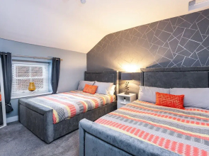 Private Garden Rooftop Terrace With hot tub