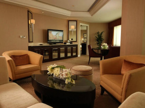 Mövenpick Grand Al Bustan Dubai