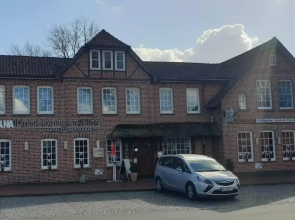 Apartment With Garden and City View