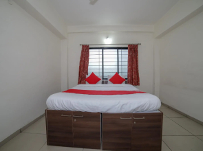 OYO 46114 The Lions Hotel & Banquet