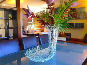 Castlepeak HomeStyle Accommodation