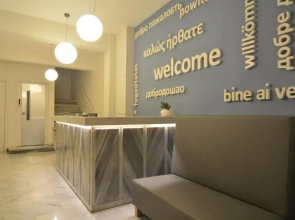 Grand Blue Hotel
