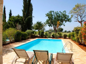 2 bedroom Villa Destu with private pool and golf views, Aphrodite Hills Resort