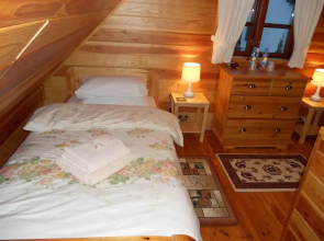 Forest Edge Lodge and House