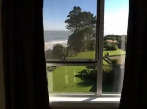 Breakers Boutique Accommodation