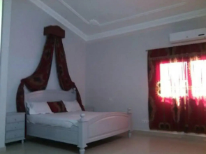 Hotel Monument de Baguida