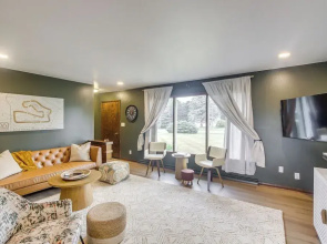 Updated Plymouth Home ~ 5 Mi to Road America!