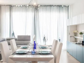 RHS Serviced Apartments Como