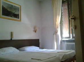 Hotel Parini