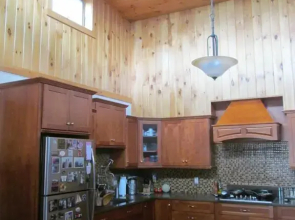 13 Hills Bed & Breakfast
