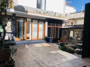 Mountain Viewing House (Dali Ancient Town Branch)
