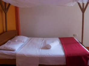 Tambopata Hostel