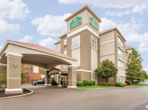 La Quinta Inn & Suites by Wyndham Cincinnati Airpt Florence