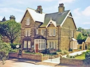 Braemar Guest House