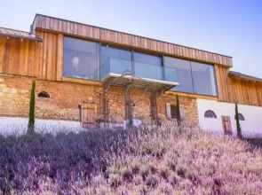 Golden Hill Country Chalets & Suites