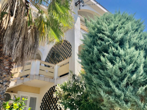 Pool Apartment Aqua 2