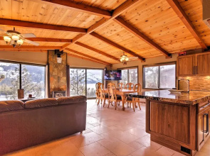 Cozy Lake-view Hideaway! Pet-friendly Truckee Home
