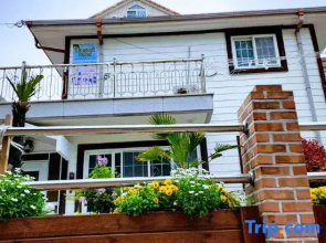 Ha-Wahyeon HOUSE: Great location, views and vibe!