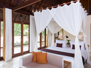 Курорт Komaneka at Tanggayuda