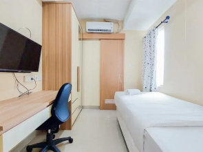 Homey And Simply Look Studio Room Apartment B Residence