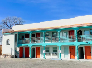 Taos Motor Lodge