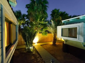 Somewhere - Chalets in the Arava