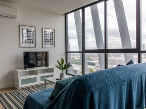 Modern 1 Bedroom Apartment With Rooftop Terrace And Spa